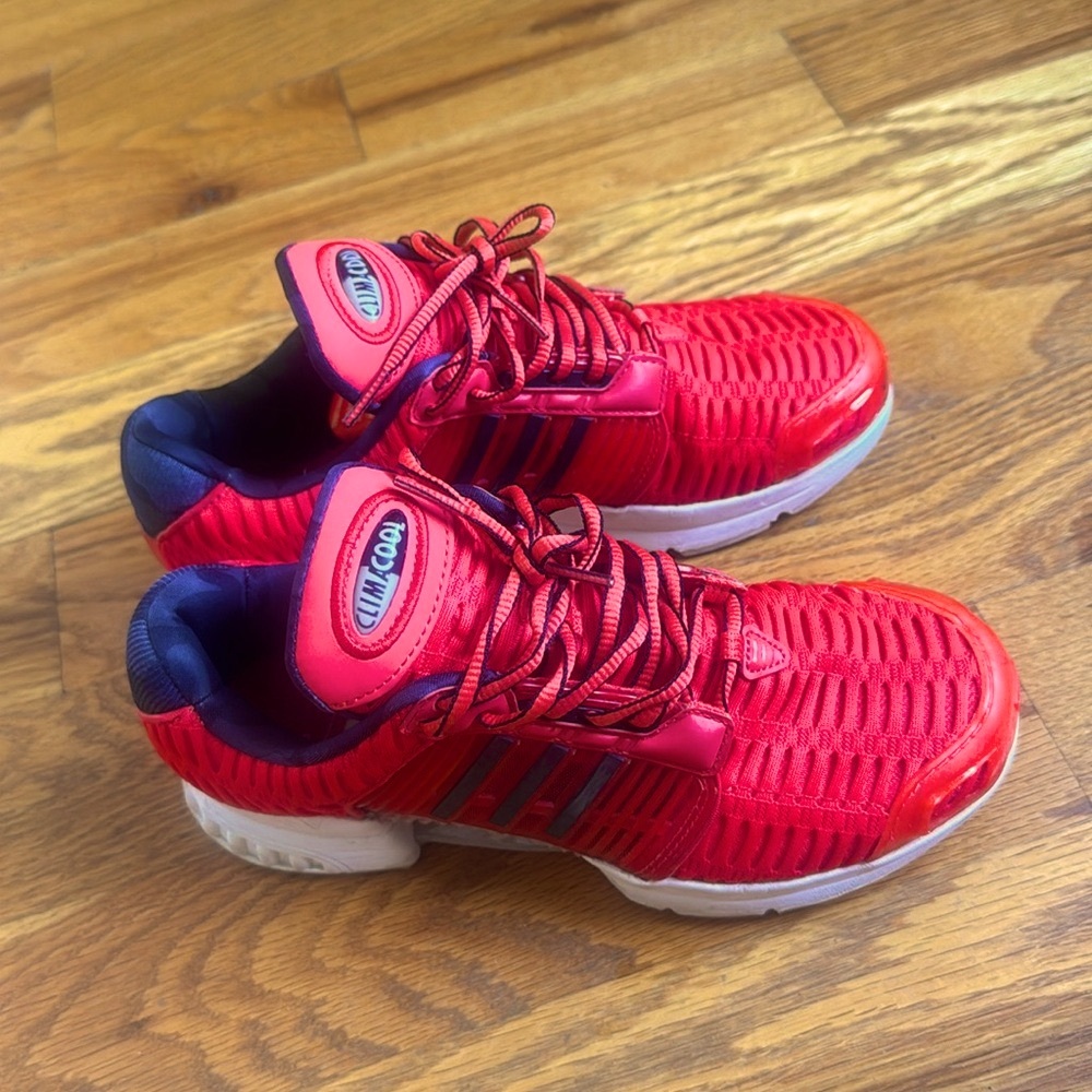 Adidas sneaker
